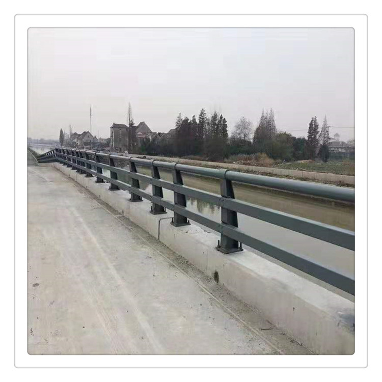 ��ײ����